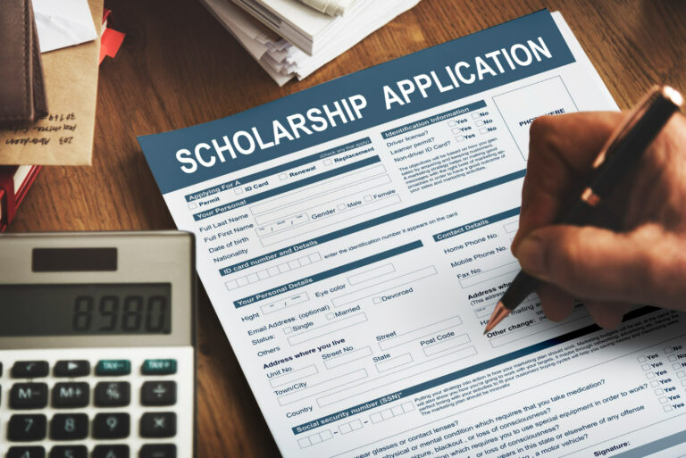 IDP IELTS Introduces ₹30 Lakh Scholarships for Indian Test Takers